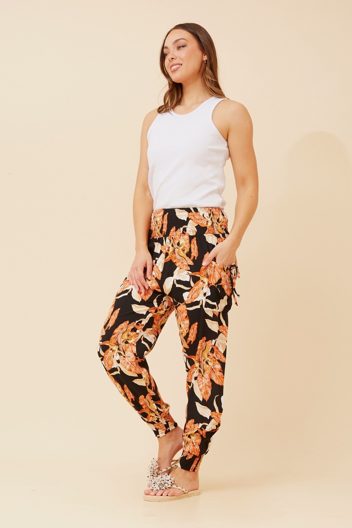 LEAF PRINT HAREM PANTS (Orange)