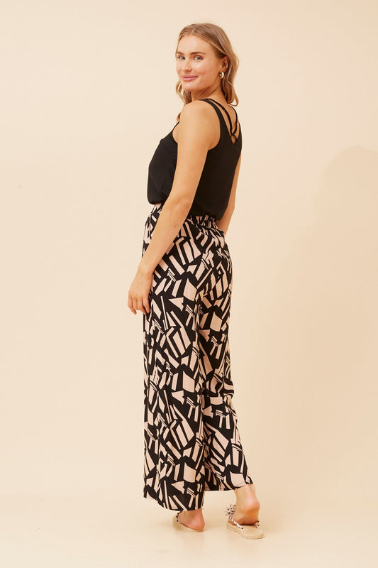 SUZZEL ABSTRACT PRINT PANTS (Black)