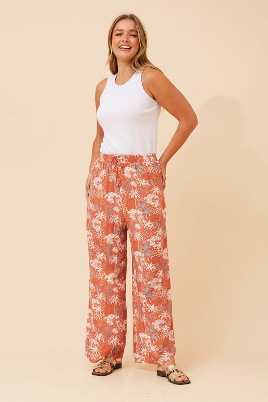 SUZZEL PALM TREE PRINT PANTS (Rust)
