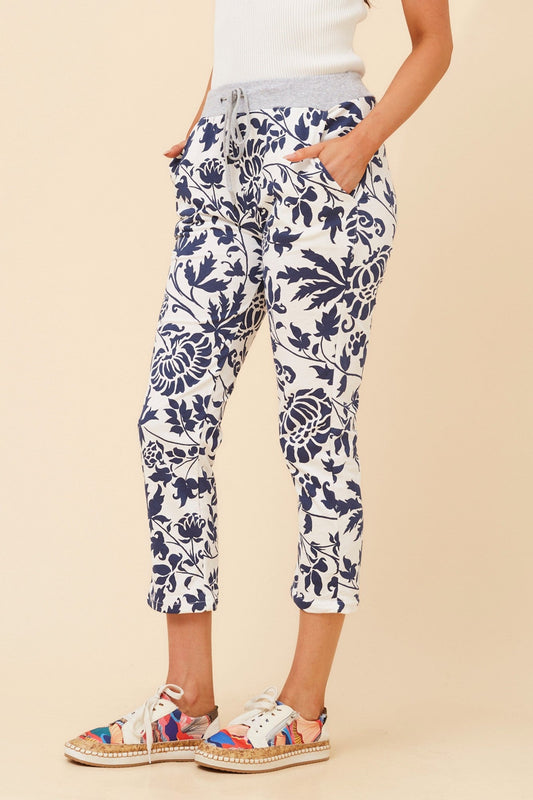 GINNA FLORAL JOGGER PANTS (Multi White)