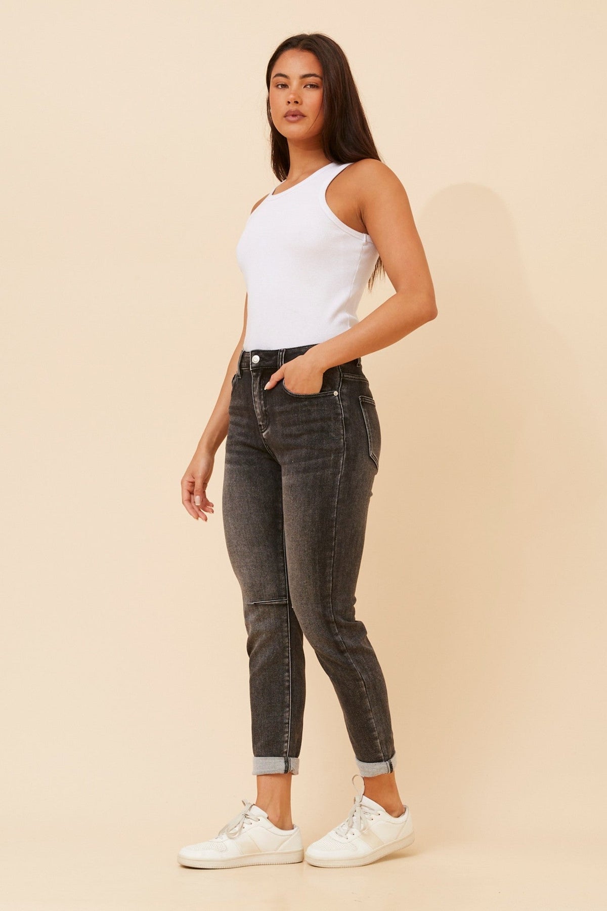 TISH DENIM PANTS (Black)