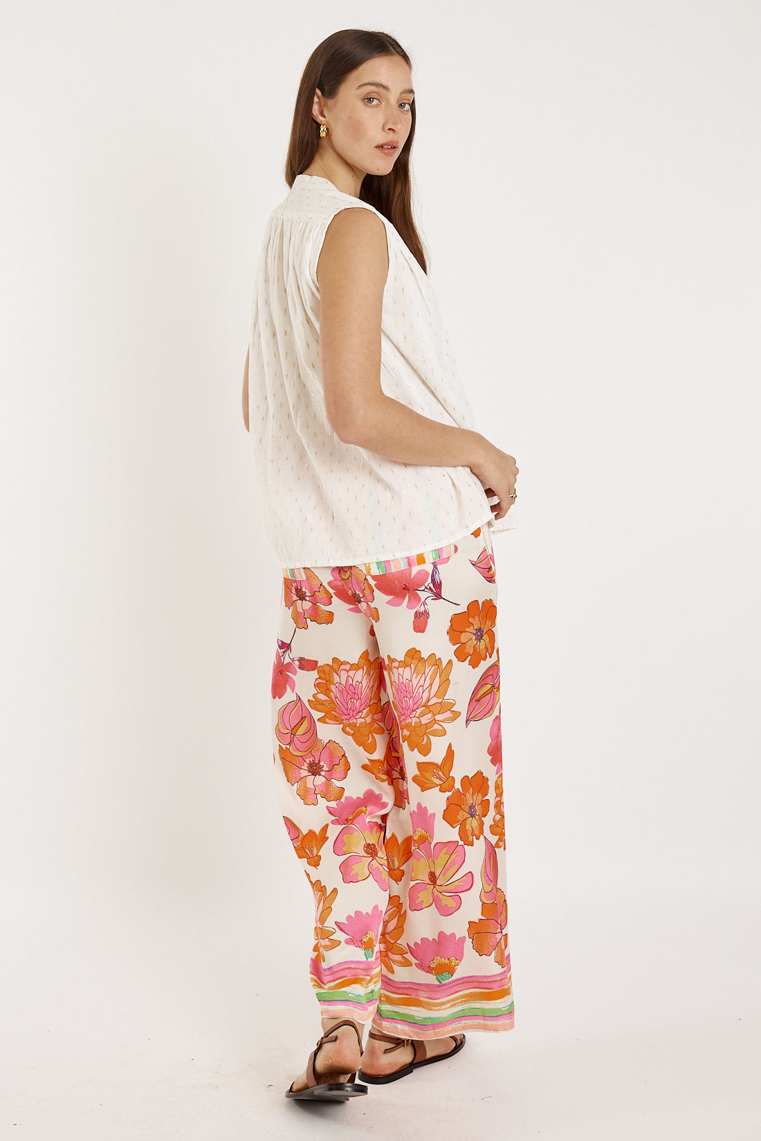 Rubyyaya Calvi Top (White)