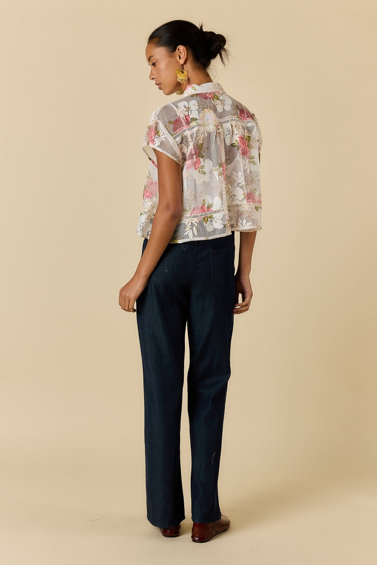 Rubyyaya Rose Shirt (White)