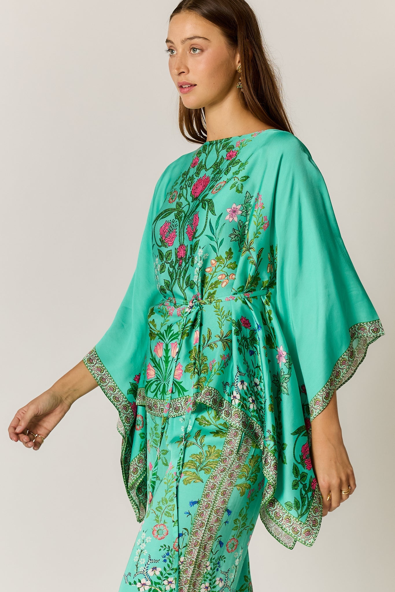 PRE SALE | Rubyyaya Tatiana Poncho (Green)