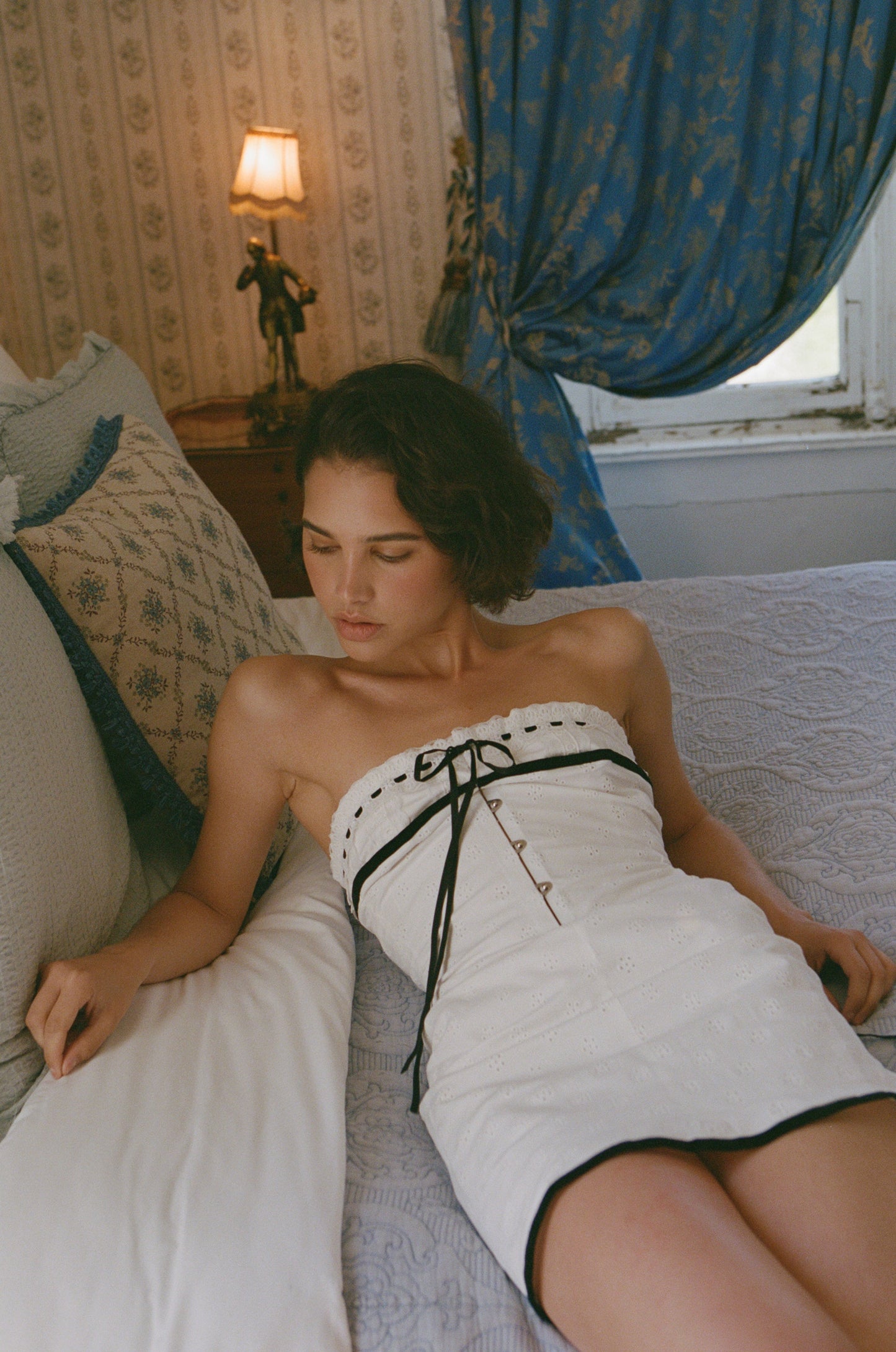 Sabrin Dress (White)