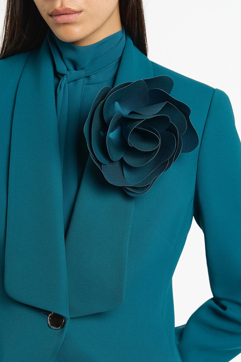 Carla Zampatti Serpentine Crepe Shawl Collar Coat (Green)