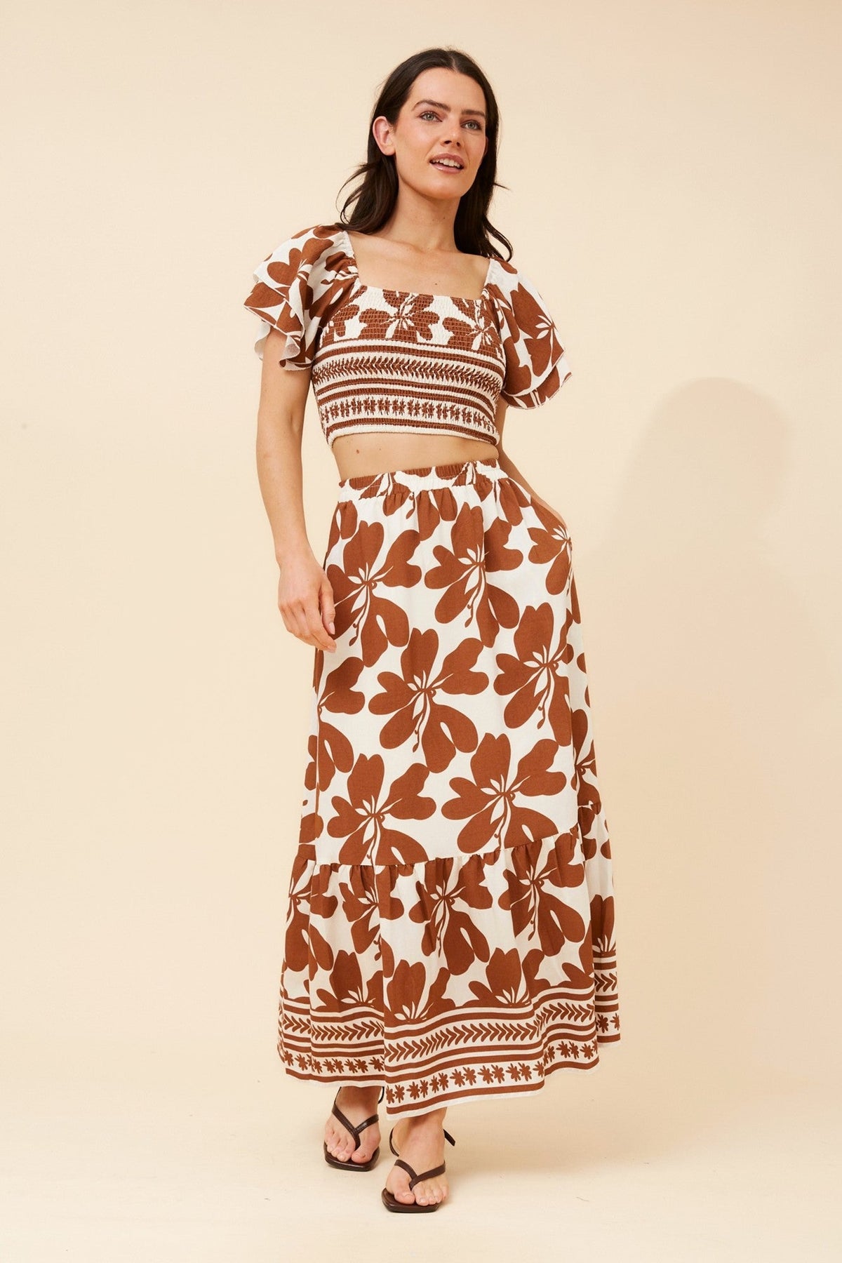 RIELLE BORDER PRINT TWO-PIECE SET (Toffee)