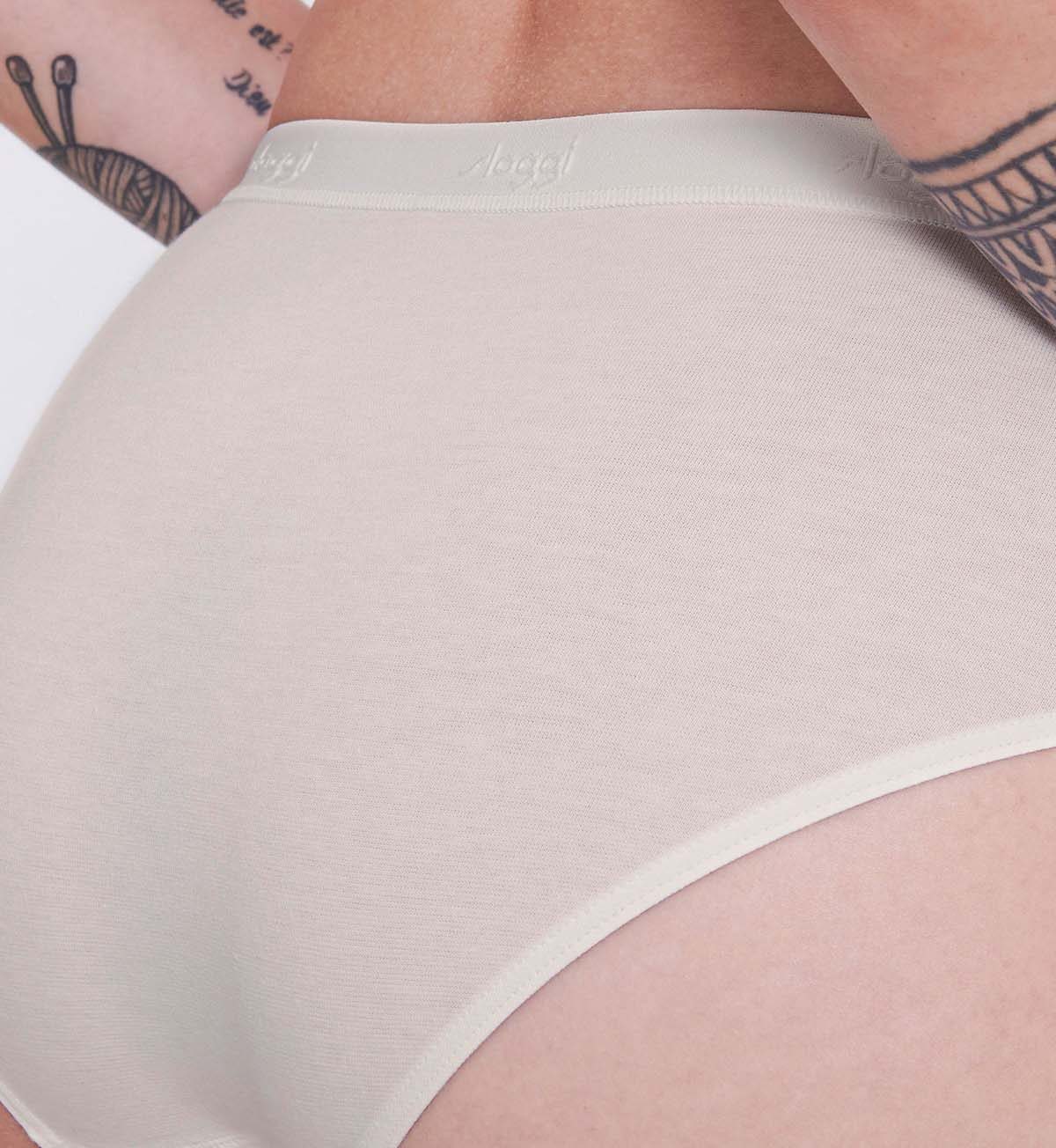 Triumph Sloggi Go Casual Midi Brief (Silk White)