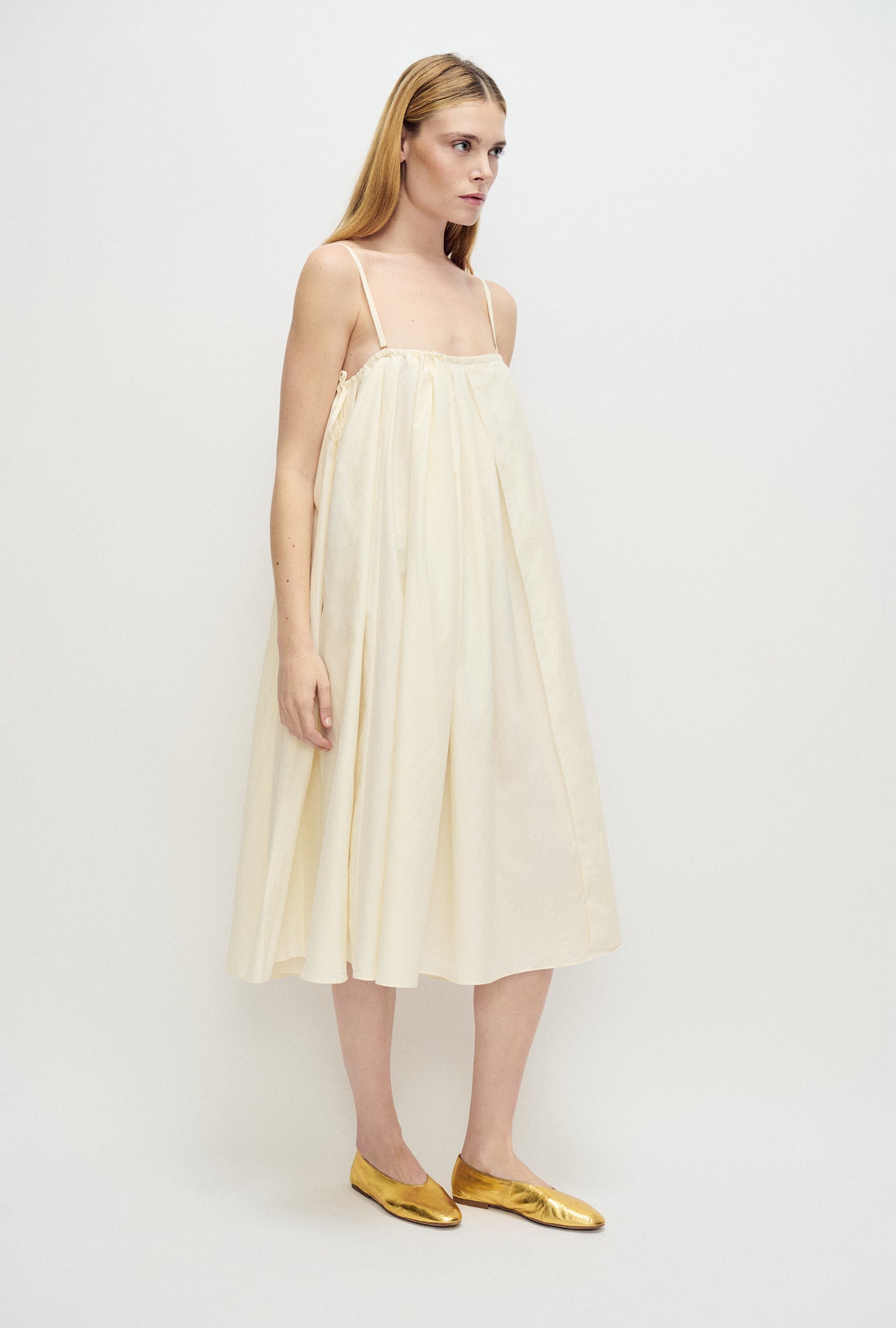 Silk Laundry Daisy Skirt- (Off-White)