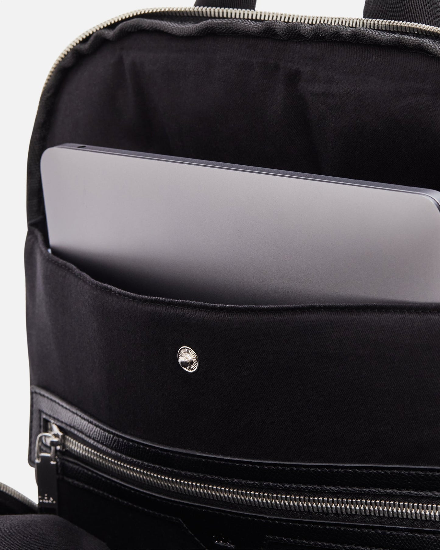 The Daily Edited Essentials Backpack (Black)