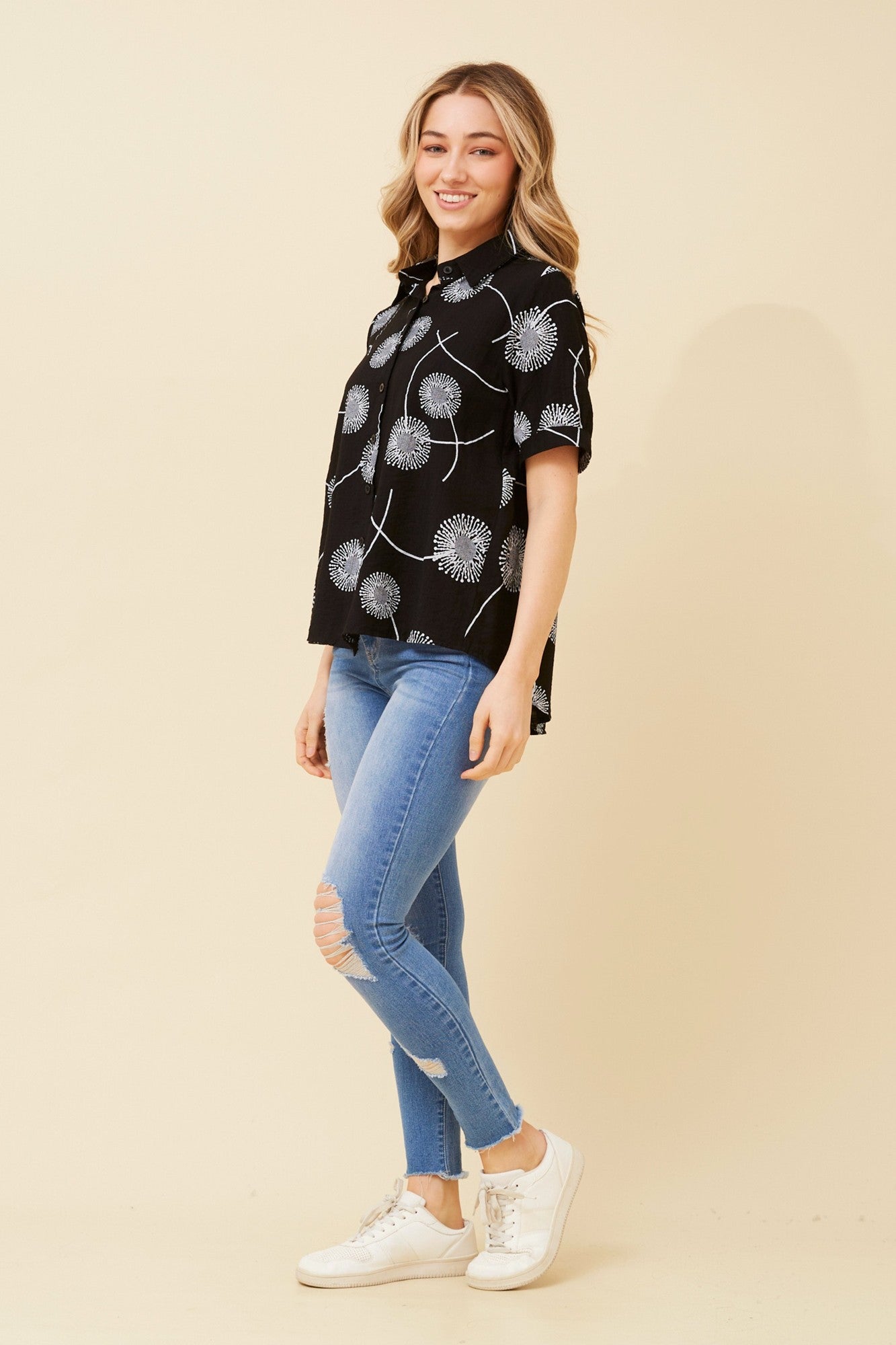 YELINA ABSTRACT PRINT SHIRT (Black)