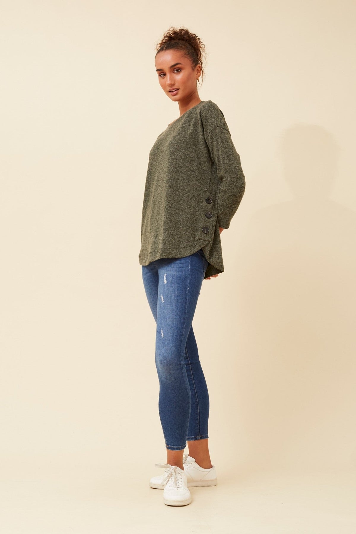 EVAN BUTTON DETAIL TOP (Navy)