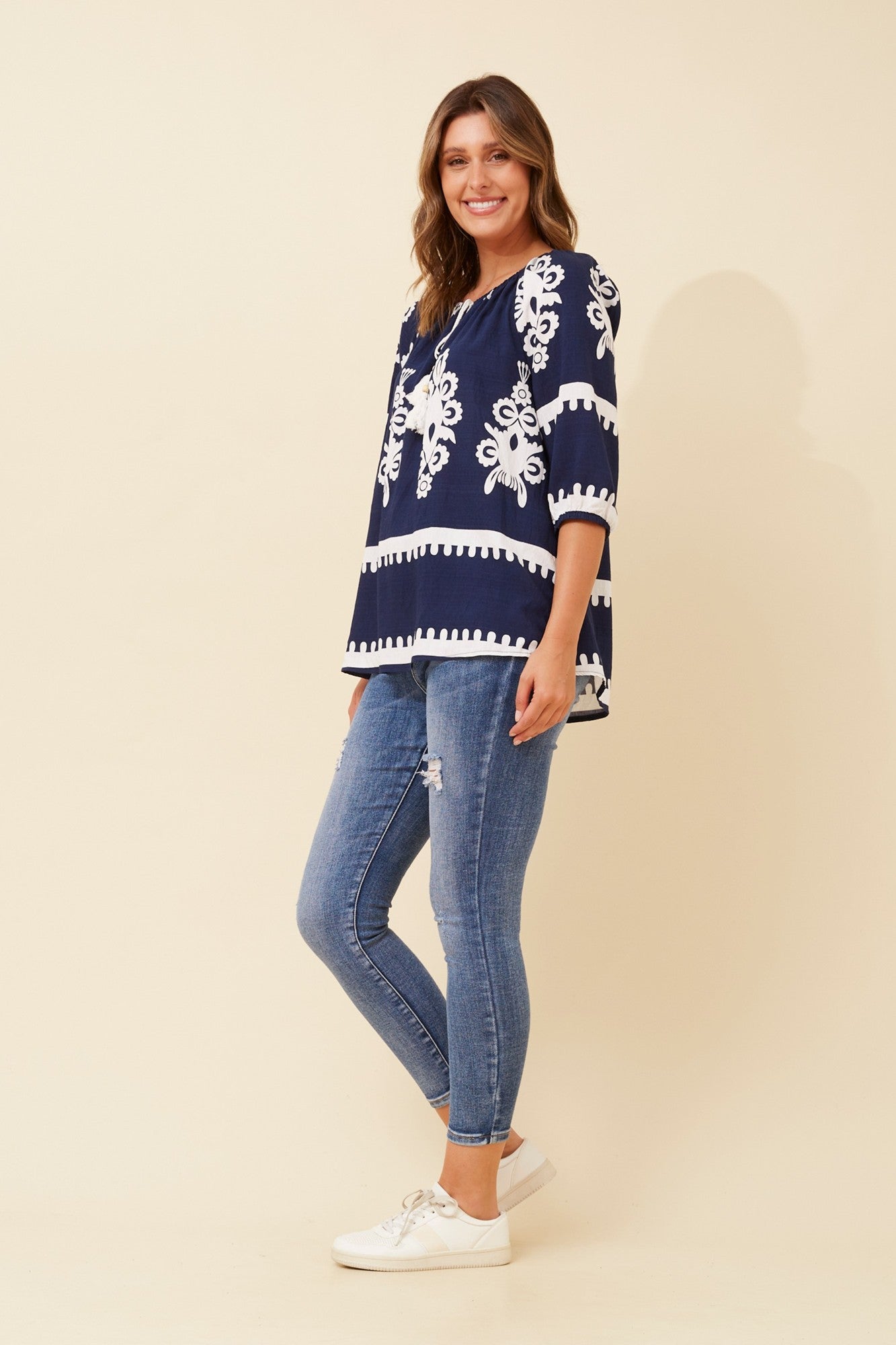 ANDREA BORDER PRINT TOP (Black)