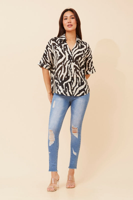 ZENAIDA ANIMAL PRINT SHIRT (Black)