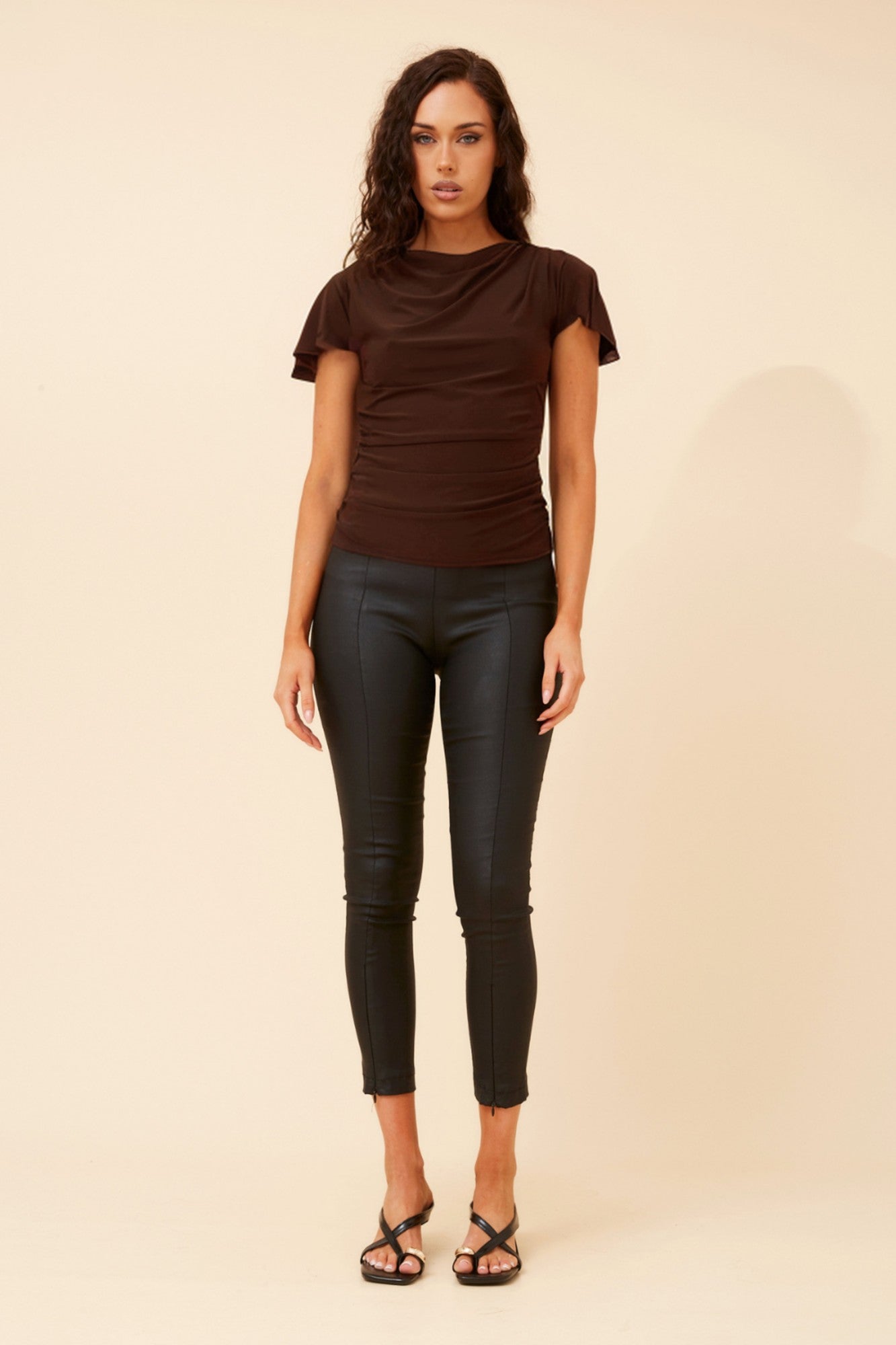 GOLDINA SOLID TOP (Chocolate)