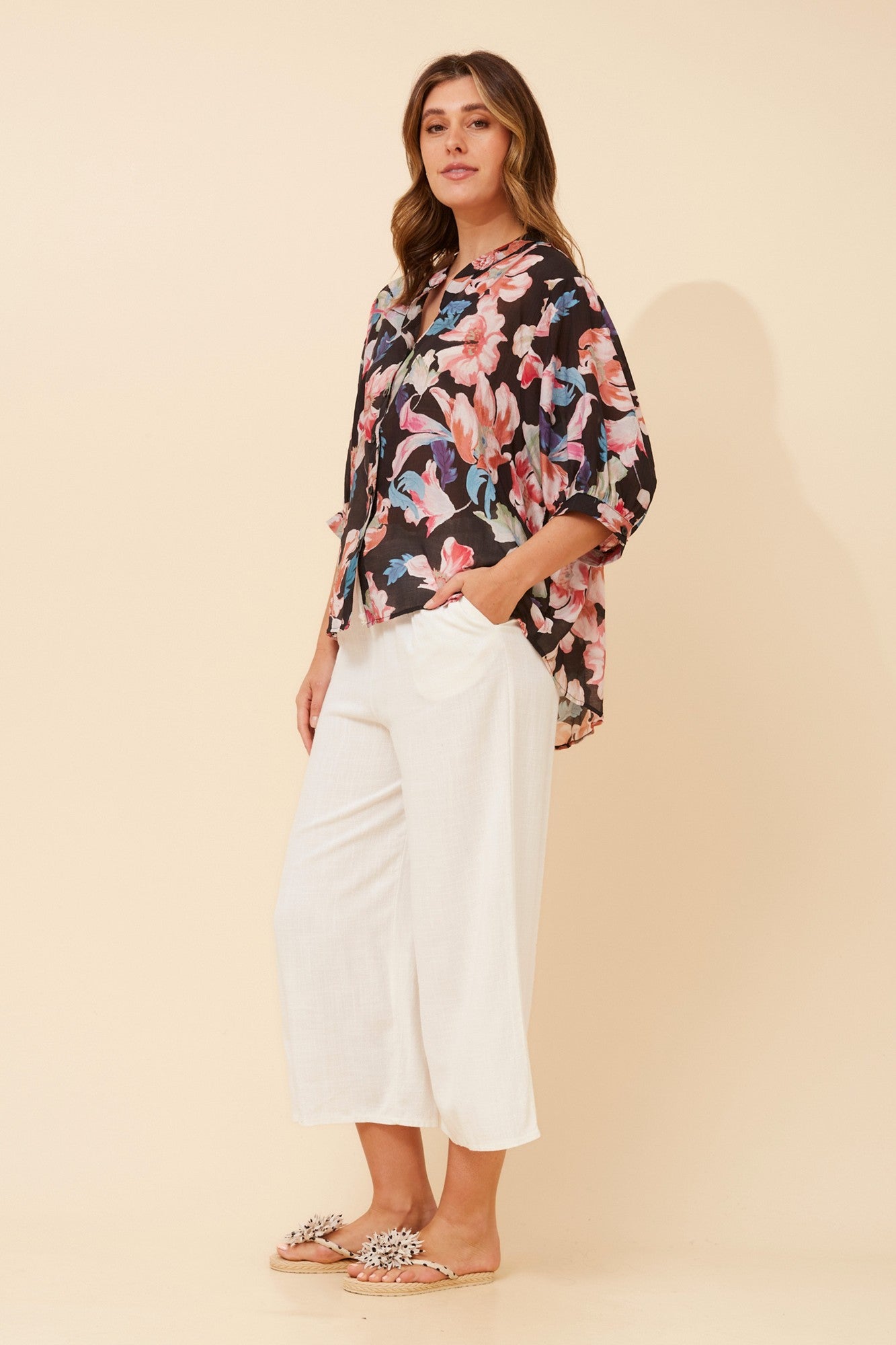 BELINA FLORAL SHIRT (Black)