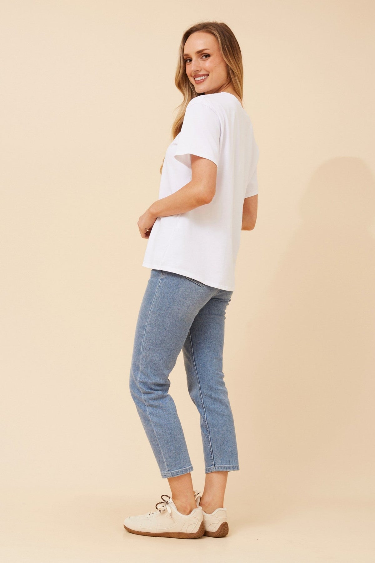 IMILIA CHERRY PRINT T-SHIRT (White)