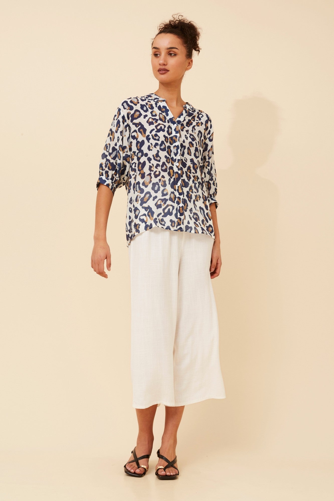 BELINA ANIMAL PRINT SHIRT (Multi Blue)