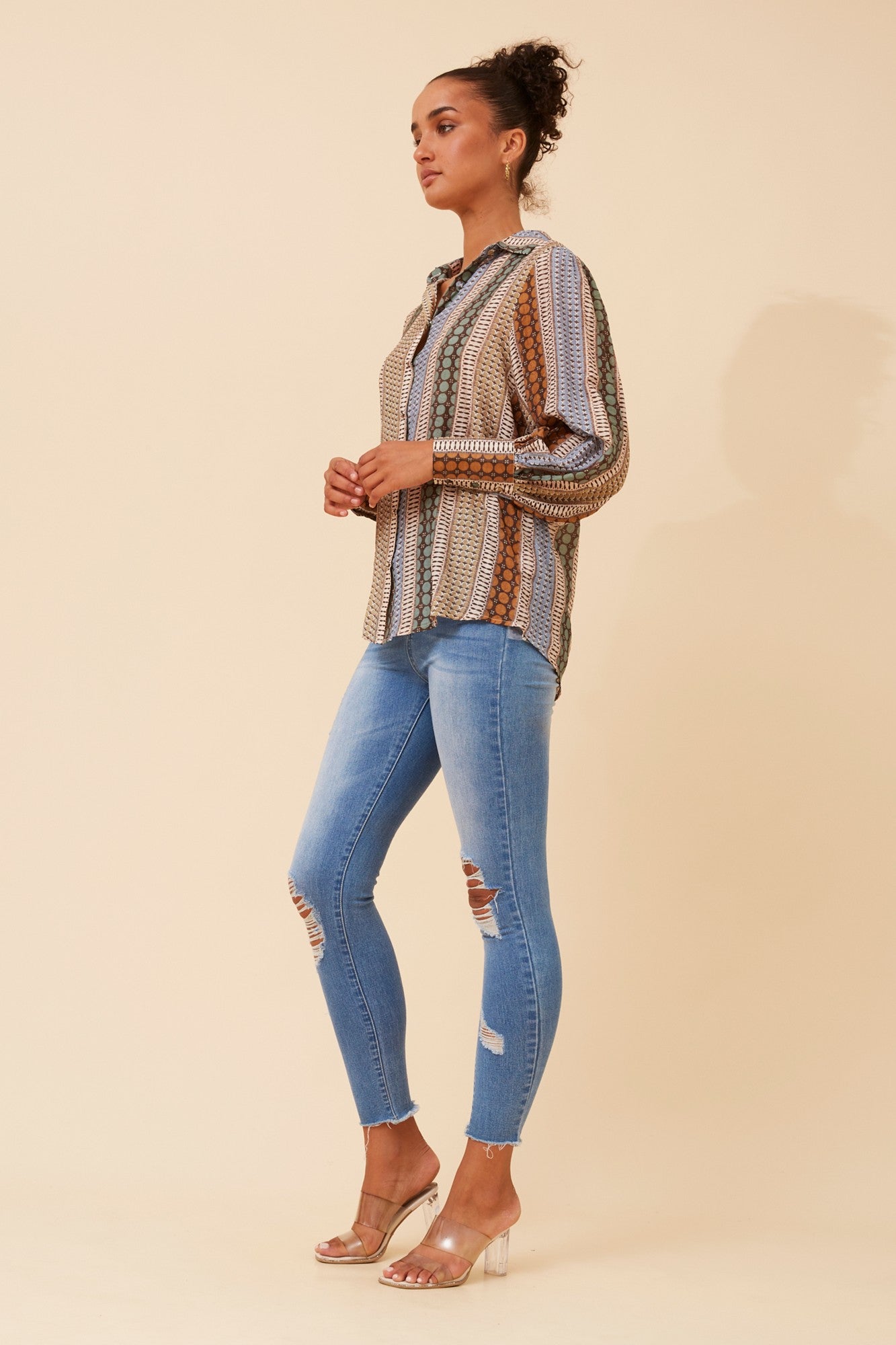 BELLE ABSTRACT PRINT SHIRT (Multi Beige)