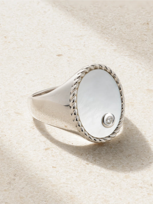 Chevalière Ovale 9-karat White Gold, Mother-of-pearl And Diamond Signet Ring