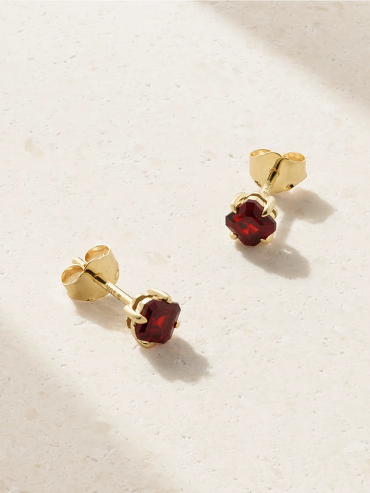10-karat Gold Garnet Earrings