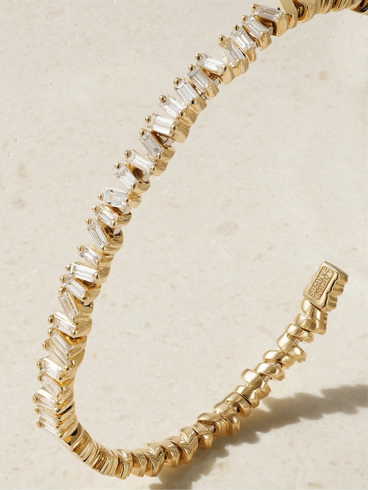 18-karat Gold Diamond Cuff