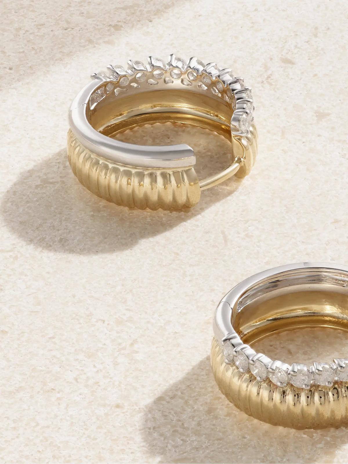 Paire De Créoles Bouées 9-karat Yellow And White Gold Diamond Earrings