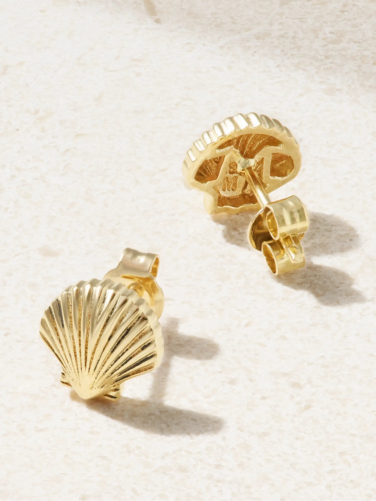 Mini Venus 14-karat Gold Earrings