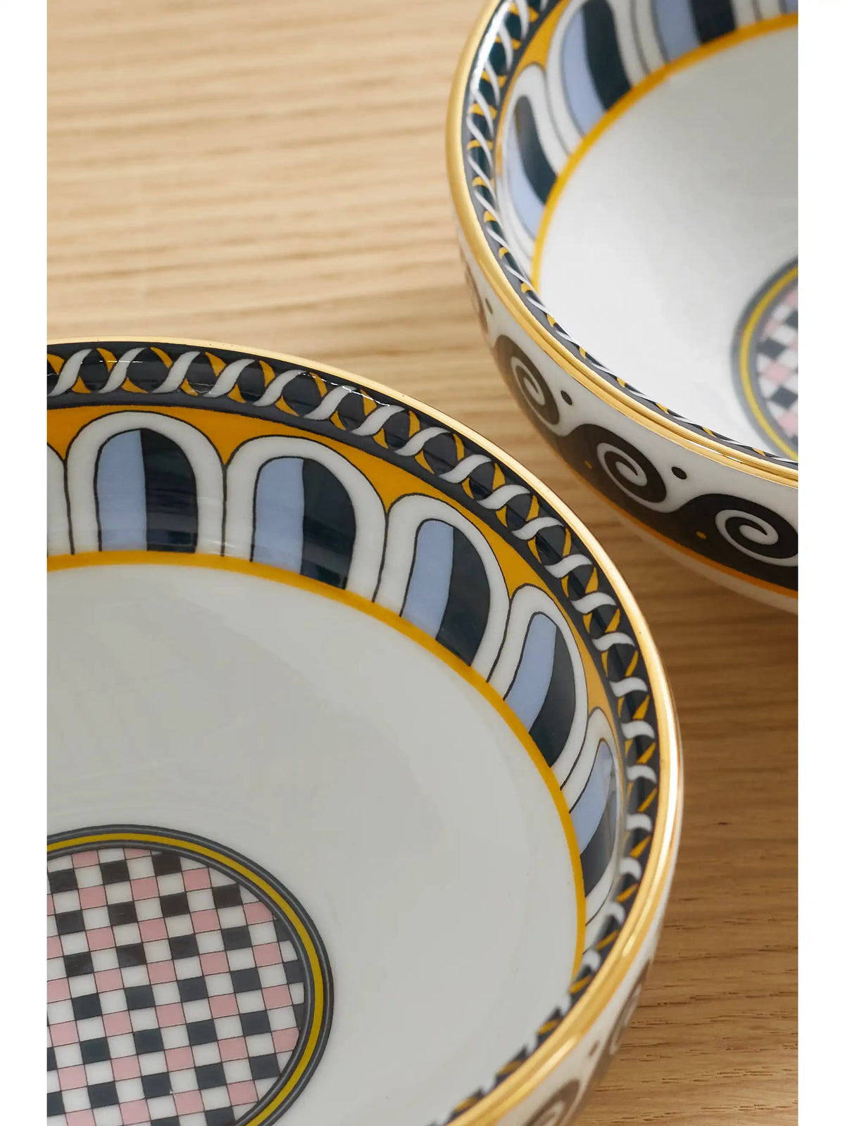 Set Of Two Gold-plated Porcelain Snack Bowls