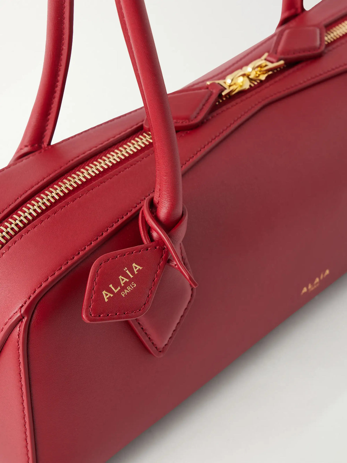 Alaïa Le Teckel Medium Leather Shoulder Bag