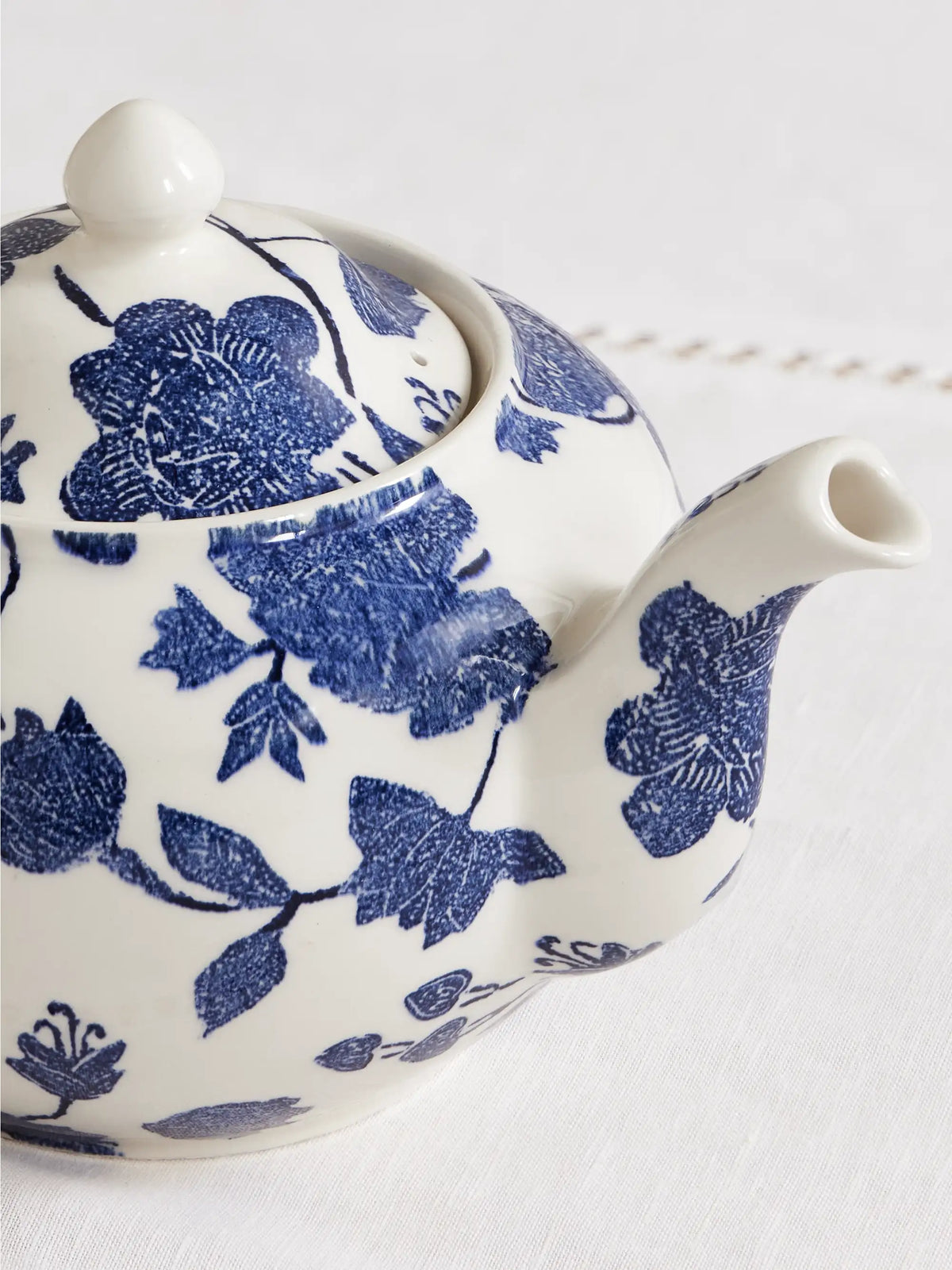 + Burleigh Garden Vine Floral-print Earthenware Teapot
