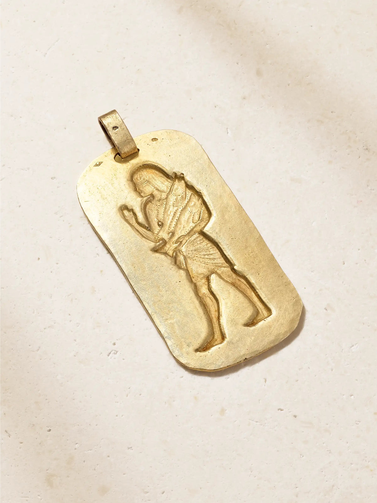 Stephanie Windsor + Georges Lenfant Vintage 1970s Embossed 18-karat Gold Pendant