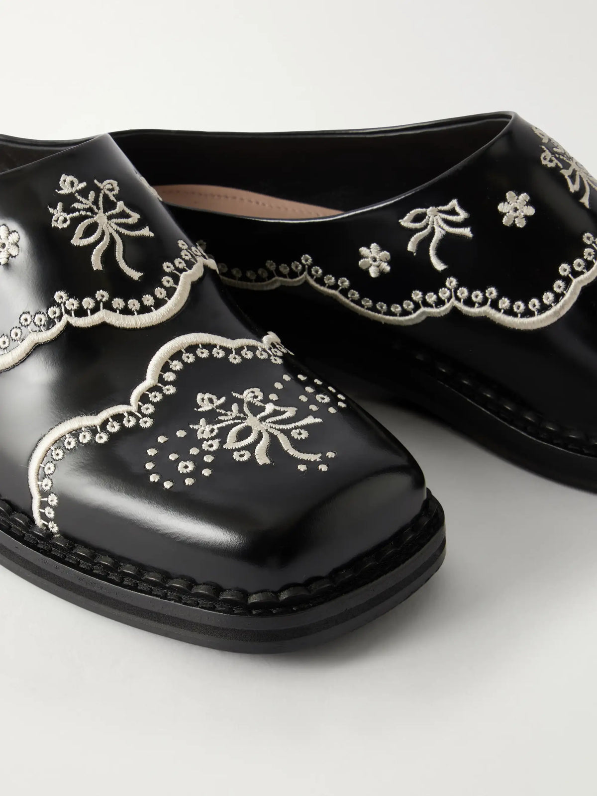 Floral Lace Embroidered Leather Slip-ons