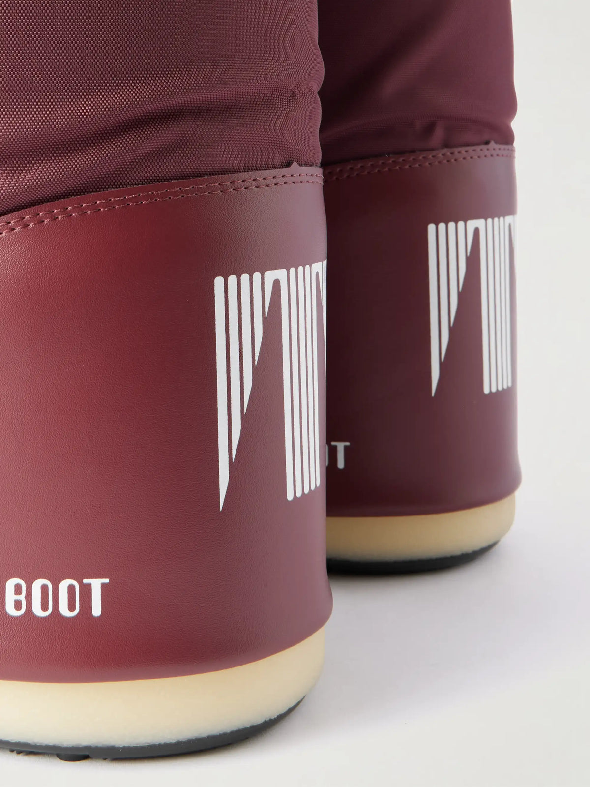Icon Shell Snow Boots