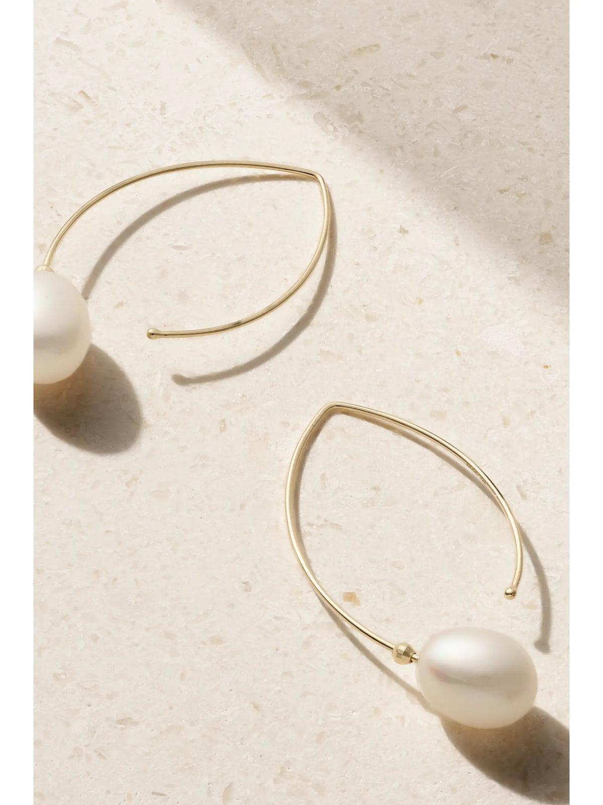 Small 14-karat Gold Pearl Earrings