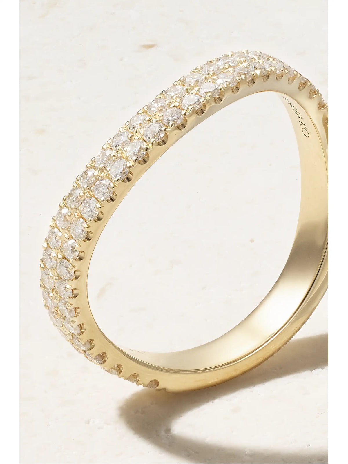 Curved 18-karat Gold Diamond Ring