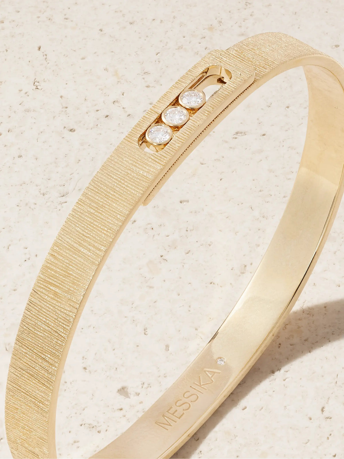 Move Noa Ciselé 14-karat Gold Diamond Bangle