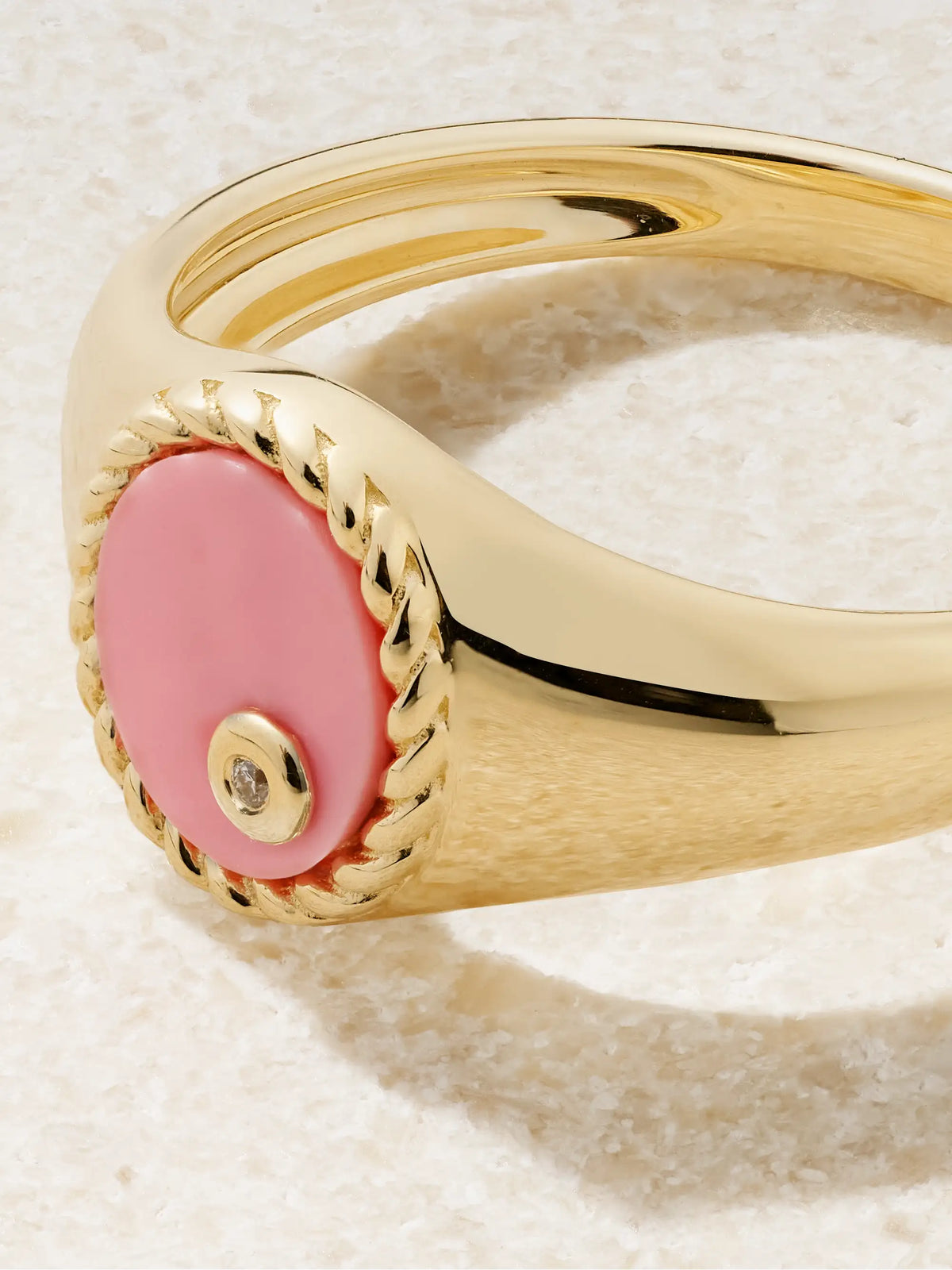 Baby Chevalière 9-karat Gold, Coral And Diamond Signet Ring