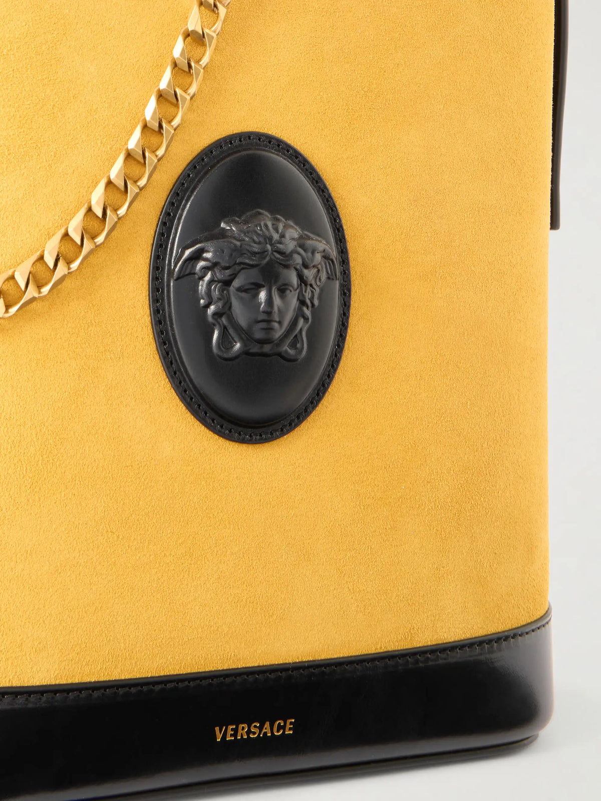 Pivot Logo-appliquéd Small Leather Bucket Bag