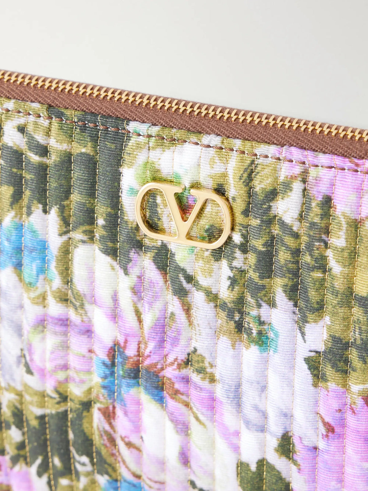 Valentino Garavani Vlogo-embellished Medium Leather-trimmed Quilted Floral-jacquard Clutch