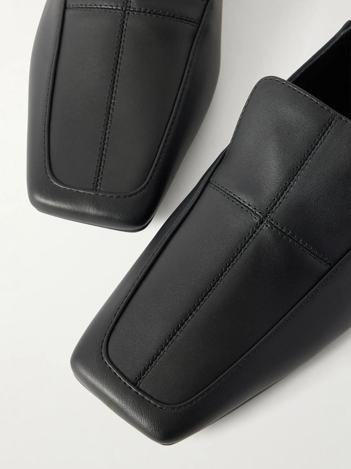 Minimal Leather Loafers