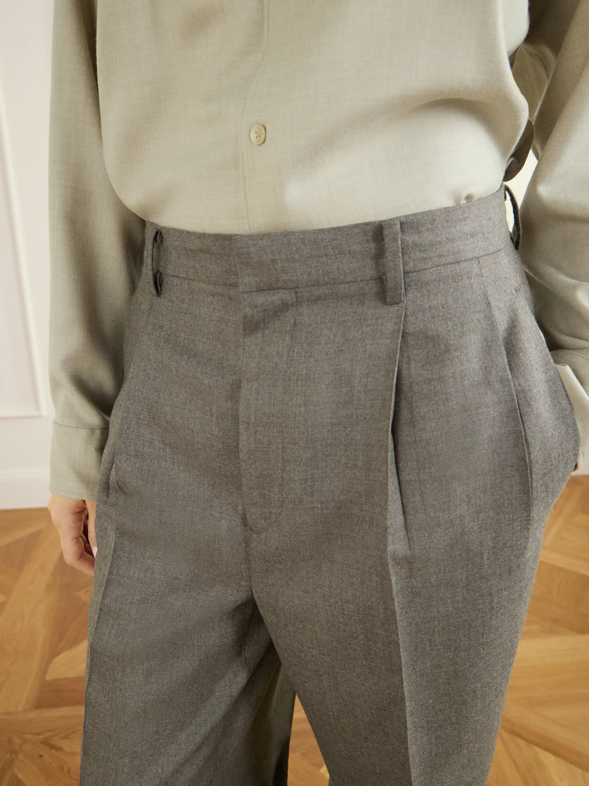 Auralee Pleated Wool Straight-leg Pants