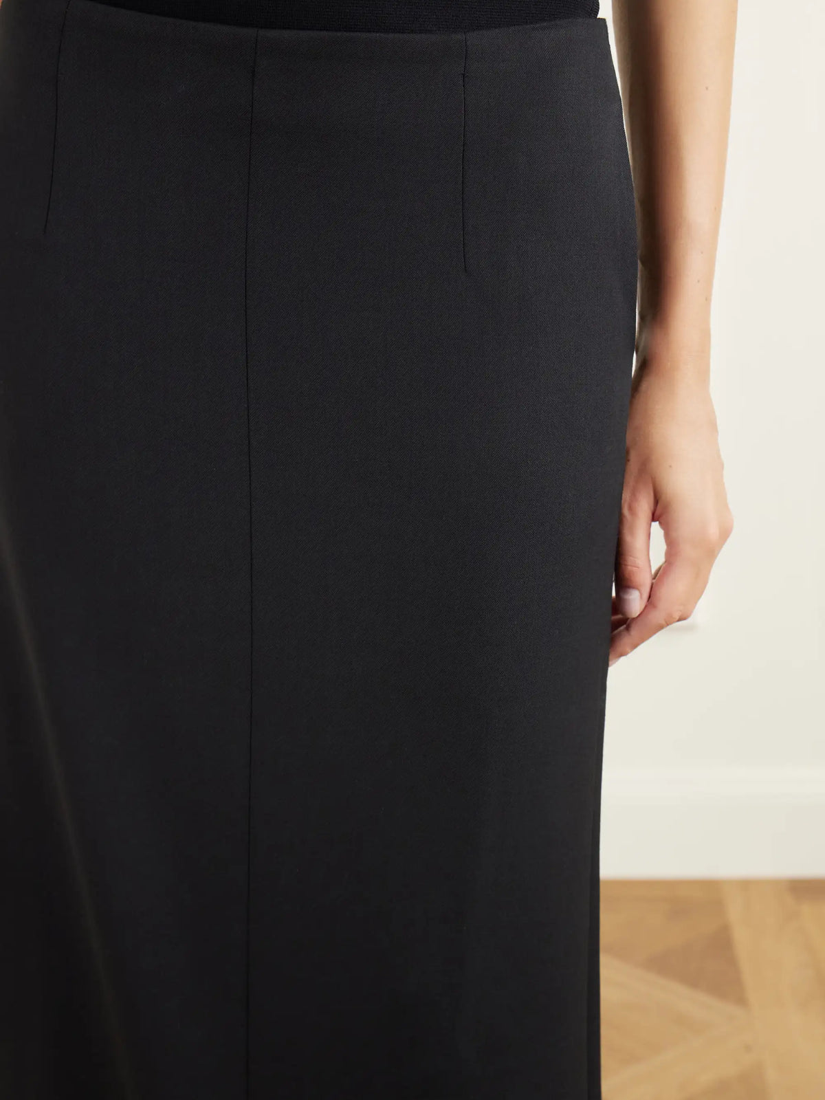 Almada Bay Twill Midi Skirt