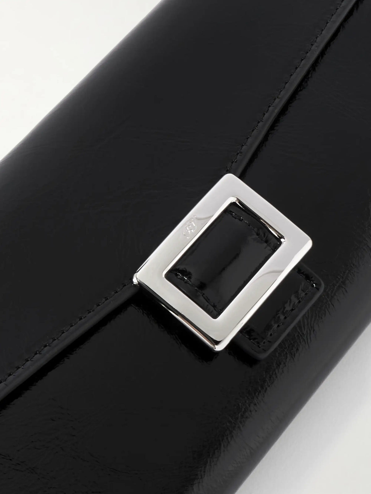 Belle Vivier Buckled Patent-leather Clutch