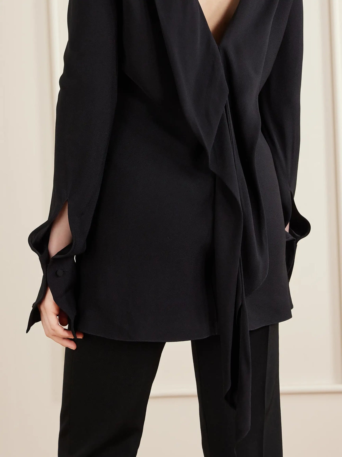 Evo Crepe Blouse