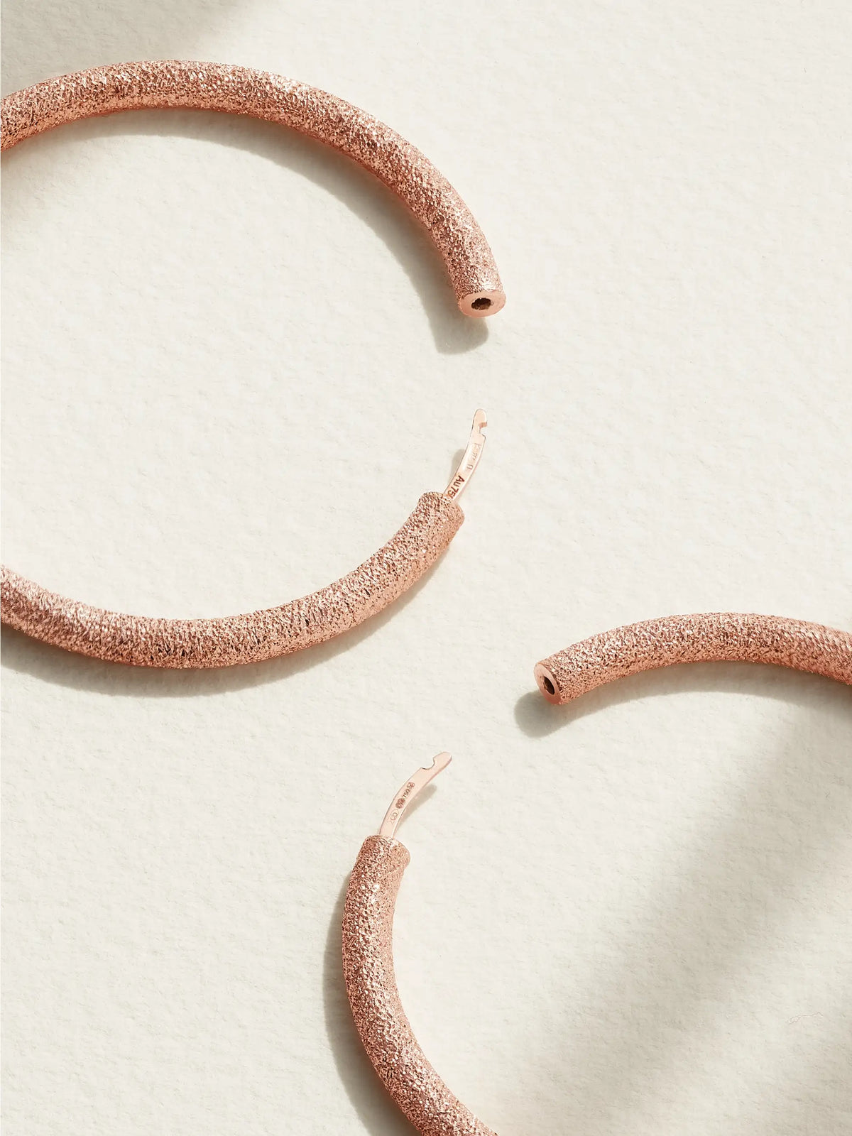 Florentine Finish Large 18-karat Rose Gold Hoop Earrings
