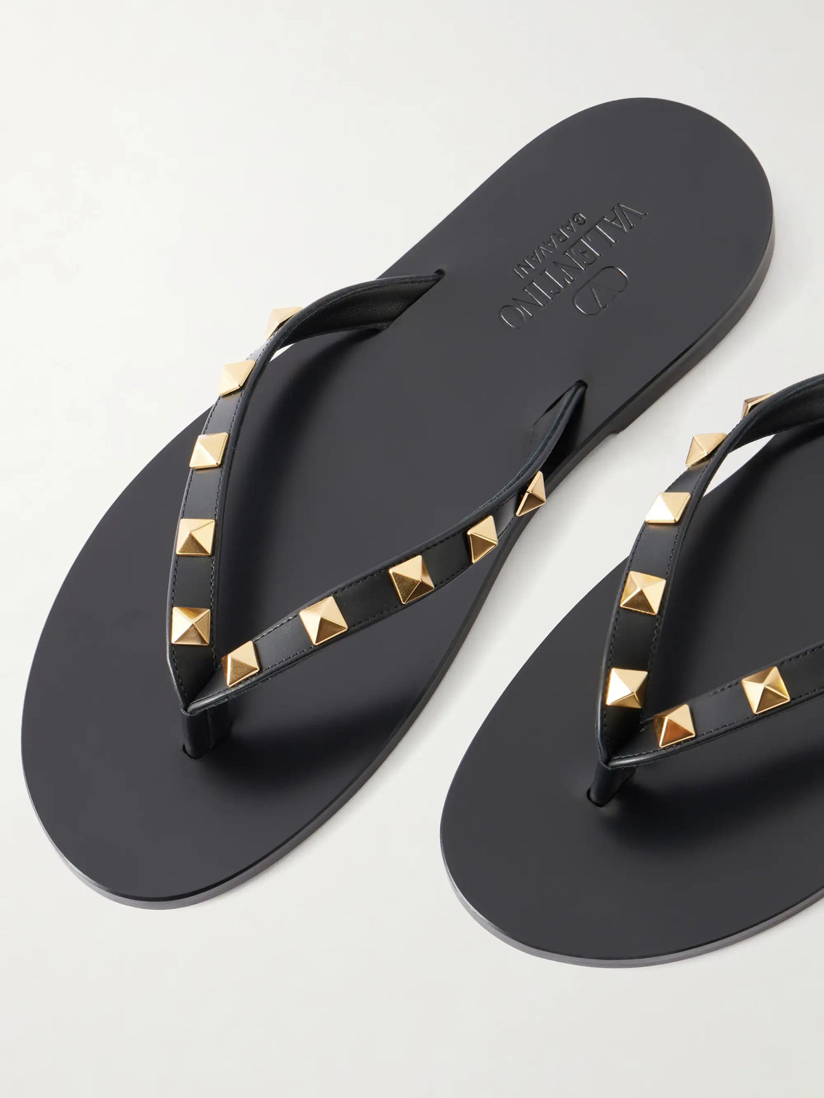 Rockstud Leather Thong Sandals