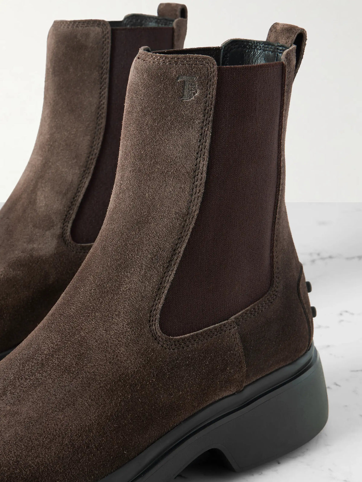 Gomma Suede Chelsea Boots