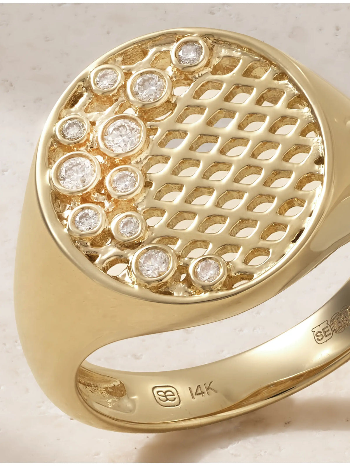 Oval Fishnet 14-karat Diamond Signet Ring