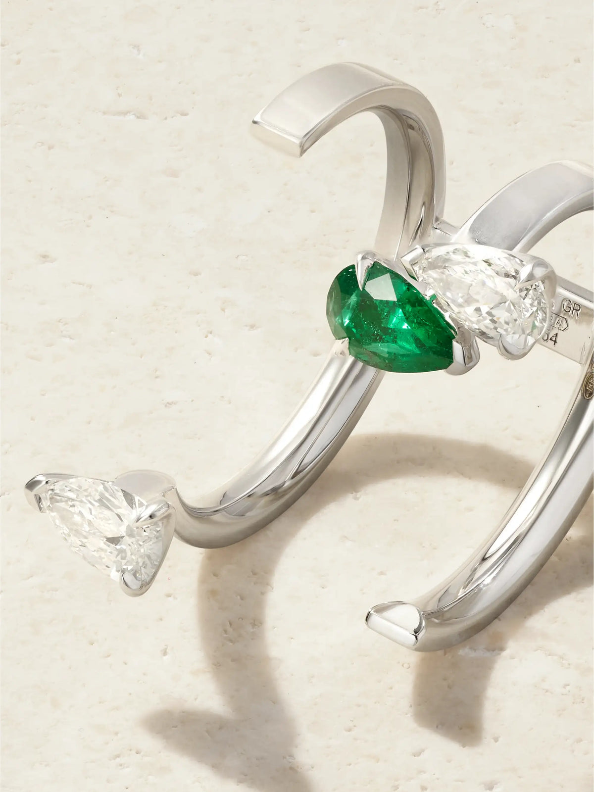 Serti Sur Vide 18-karat White Gold, Diamond And Emerald Ring